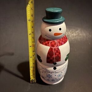 Vintage Avon Set of Nesting Snowman Holiday Decor